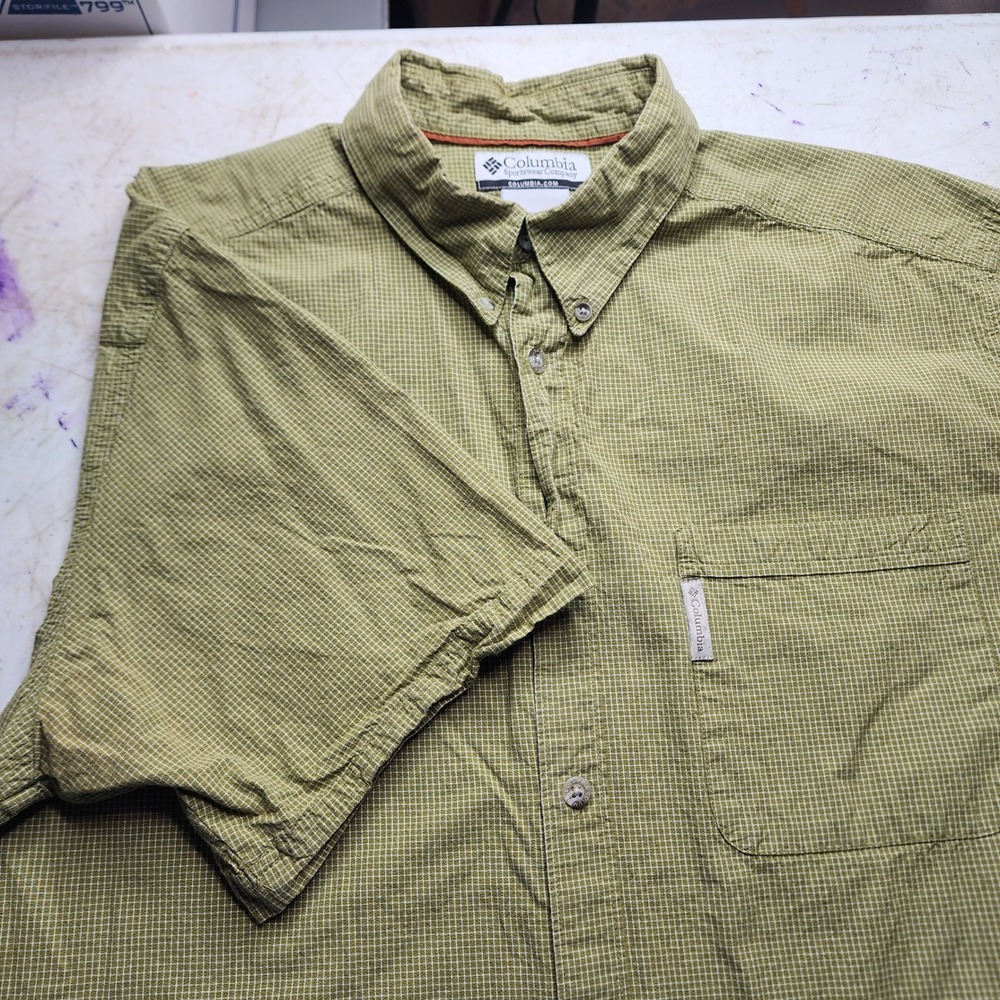 Columbia‎ Sportswe Mens Short Sleeve Button Down Shirt Green Plaid Size L